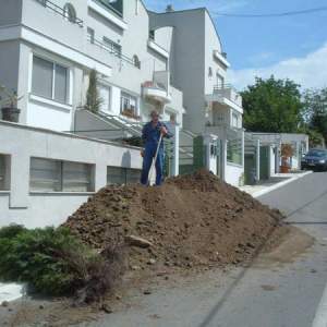 Nanošenje Humusne zemlje